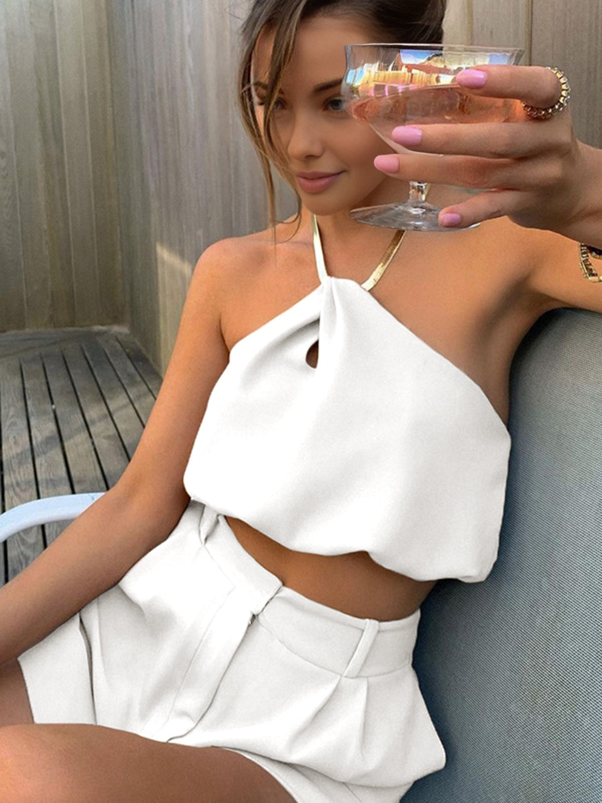 Yarı Şeffaf Halter Crop Kolsuz Üst