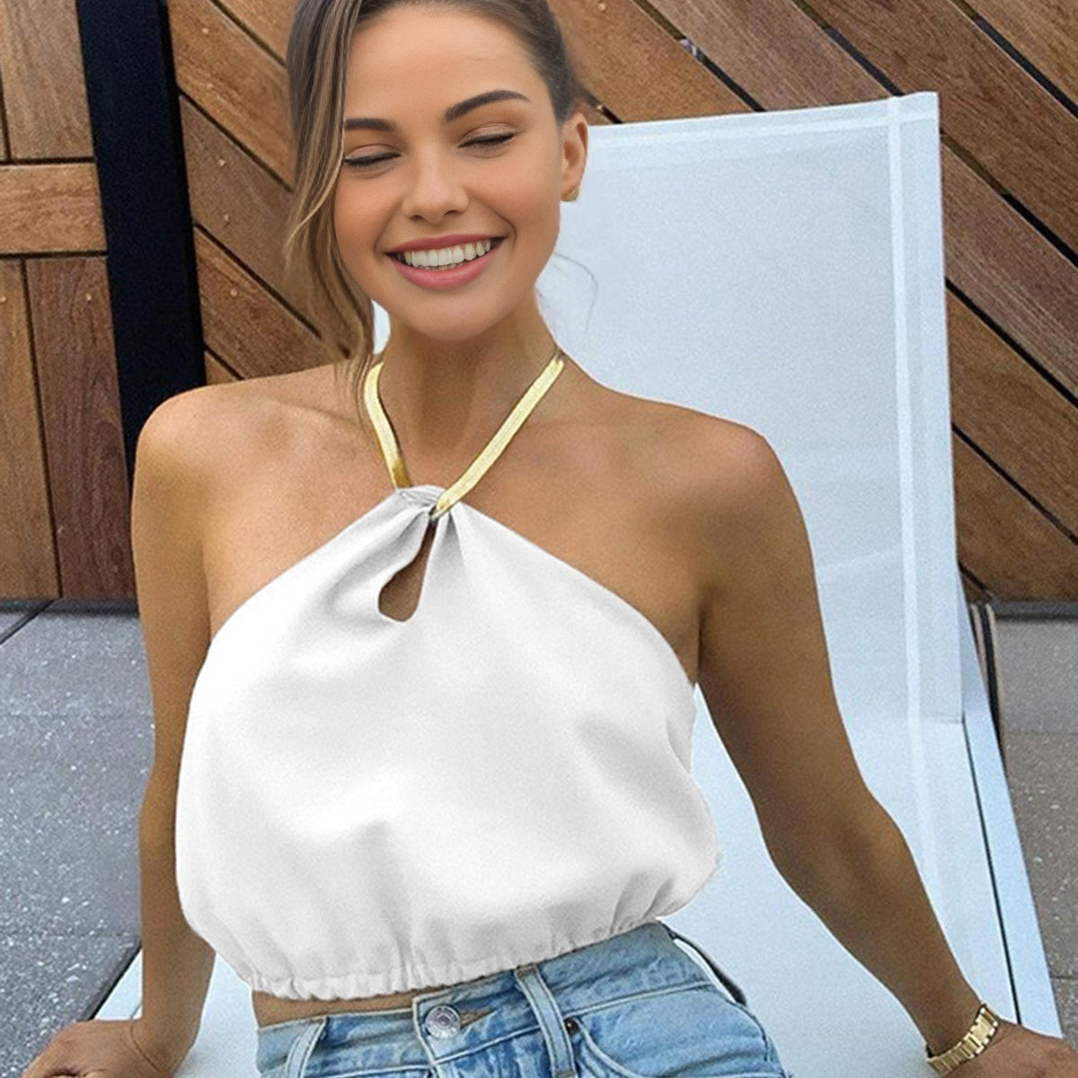 Yarı Şeffaf Halter Crop Kolsuz Üst