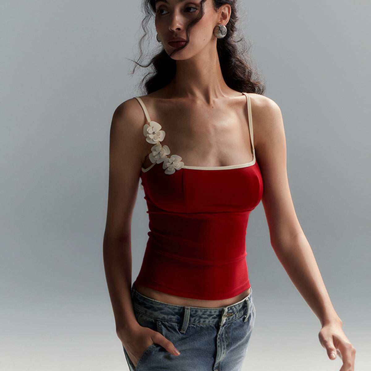 Çiçekli Kontrast Süslemeli Bodycon Cami Üst