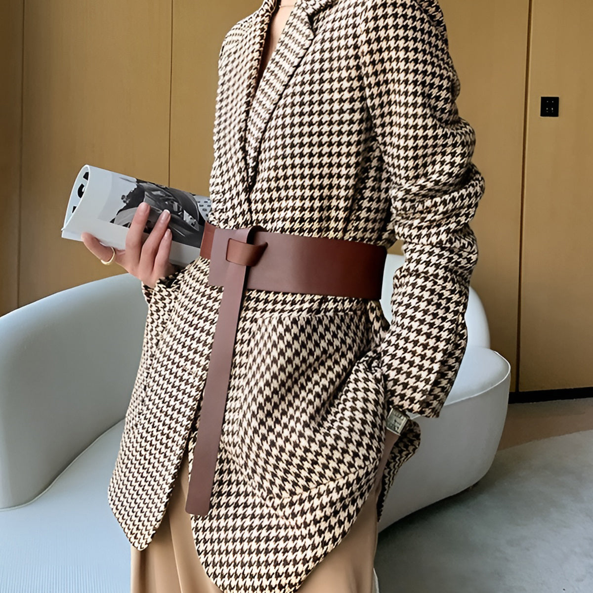 Kuğu Desenli Yırtmaçlı Bel Bağlamalı Blazer