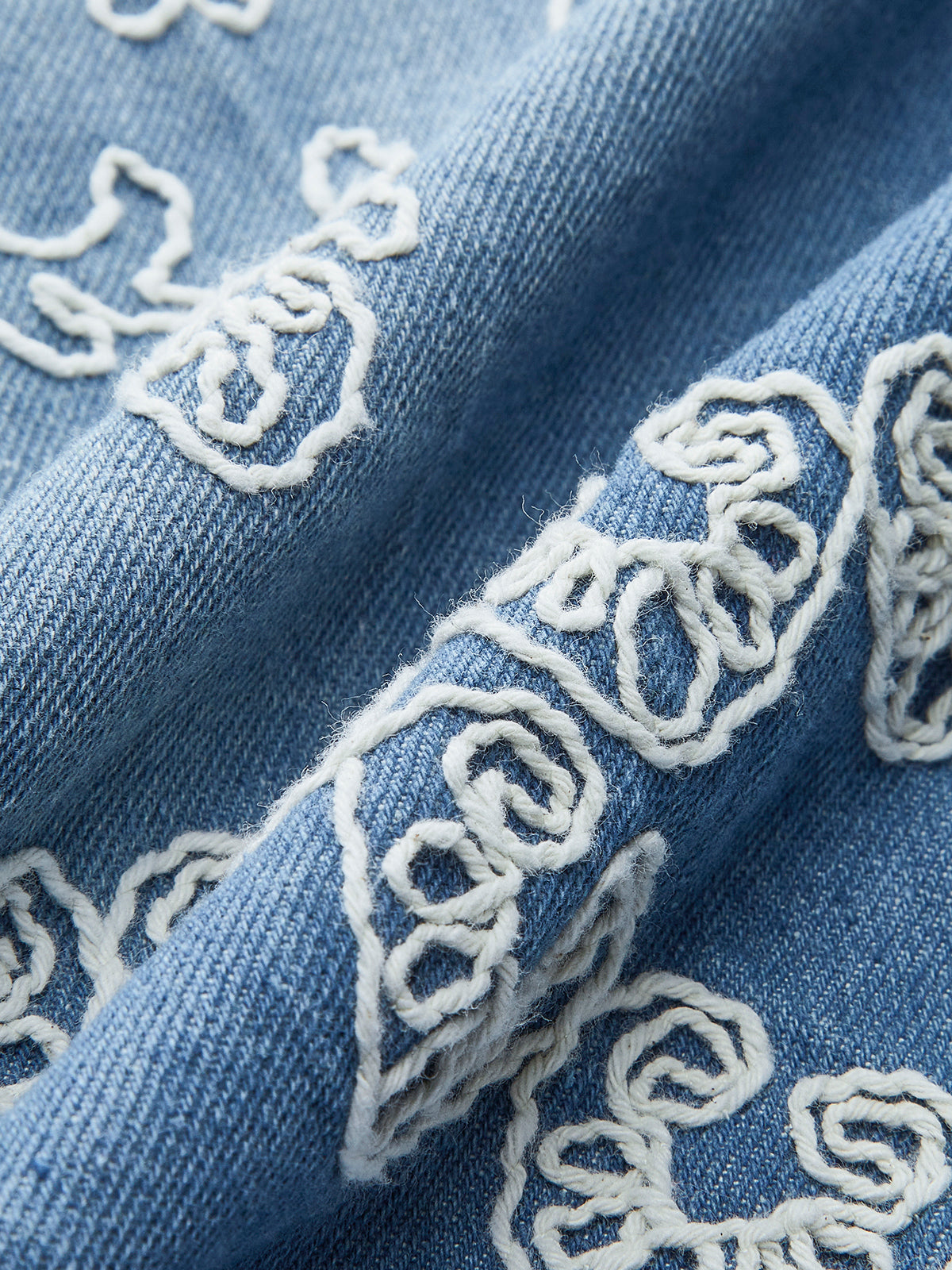 İşlemeli Denim Düğmeli Yelek