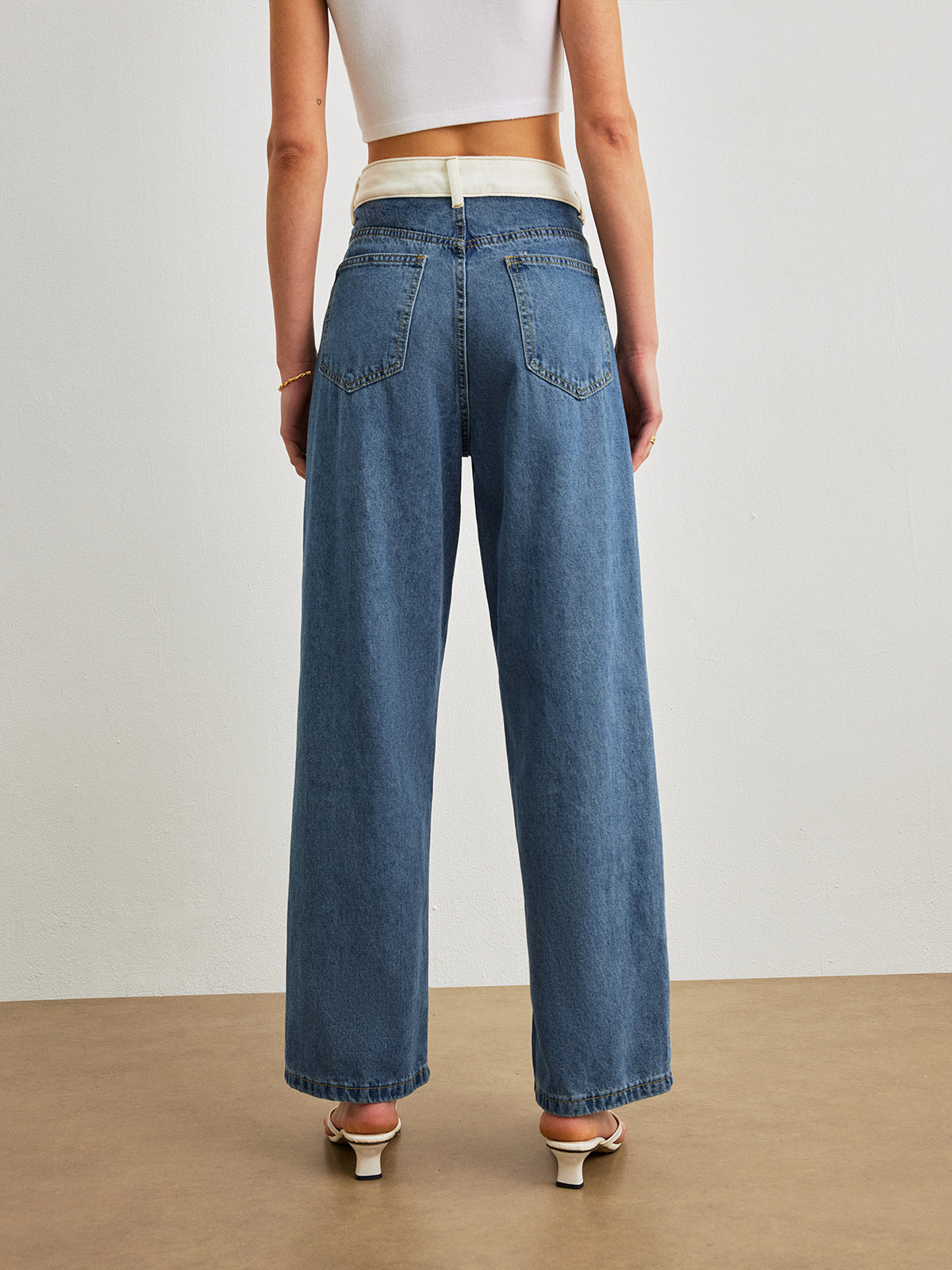 Orta Bel Kontrast Kesimli Denim Kot Pantolon